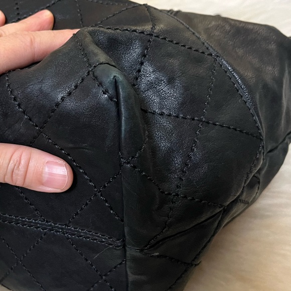 Authentic Chanel Coco Cabas tote bag - Picture 6 of 16